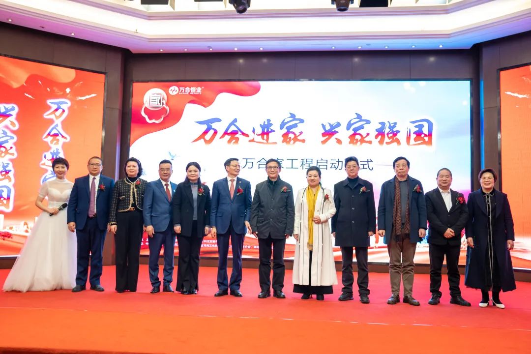 三流的父亲喜欢用暴力，二流的父亲一脸严肃，顶流的父亲是怎样​？